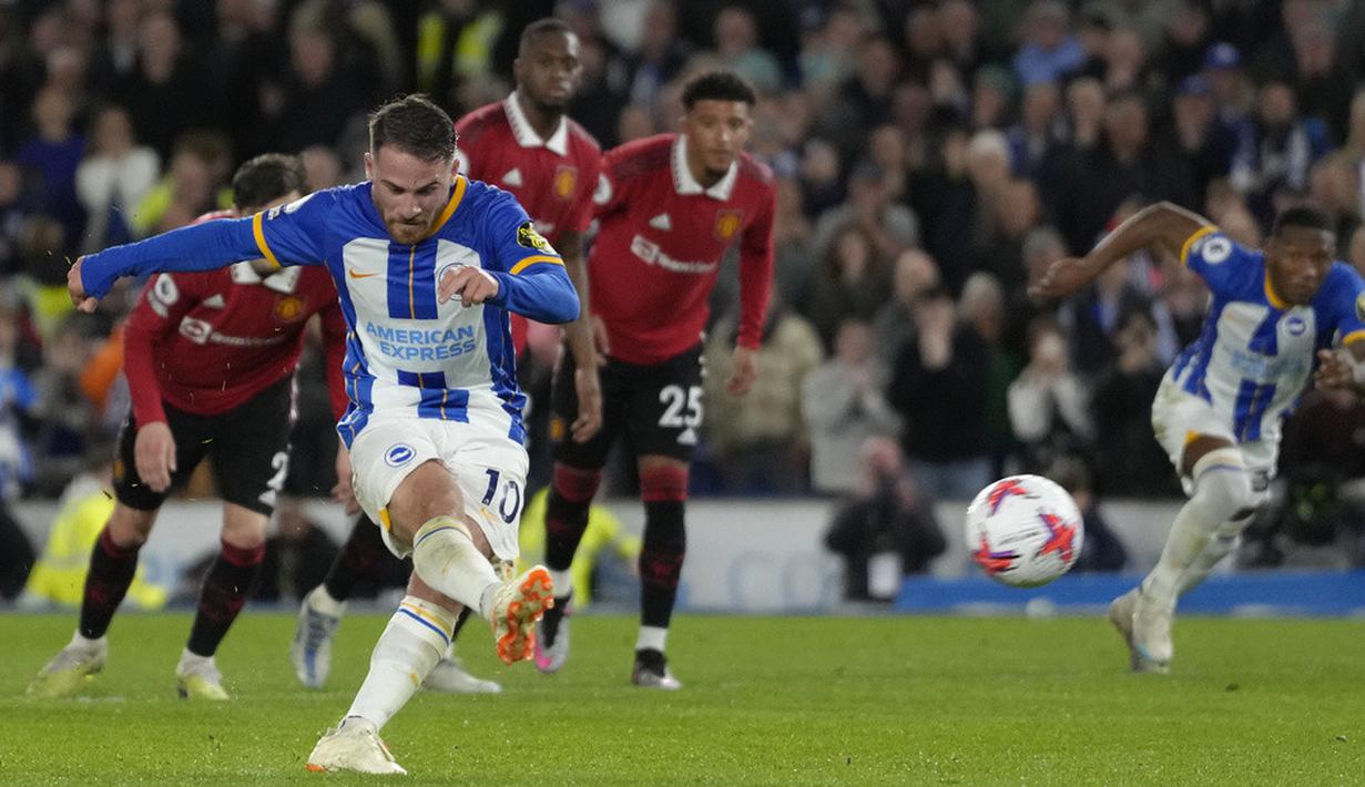 <p>Pertandingan berlangsung menarik sejak awal. Baik Brighton maupun MU sama-sama tampil menyerang. (AP Photo/Kirsty Wigglesworth)</p>