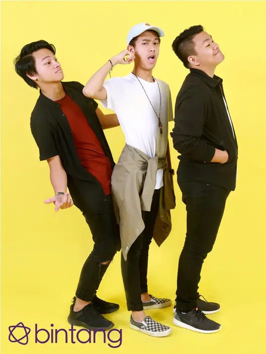 "Selama Iqbaal kuliah di luar negeri, CJR akan vakum. Sedih sih, tapi ini demi pendidikannya dia. Mungkin kita akan bertransisi di usia 24 tahun nanti," ungkap Kiki kepada Bintang.com belum lama ini. (Febio Hernanto/Bintang.com)