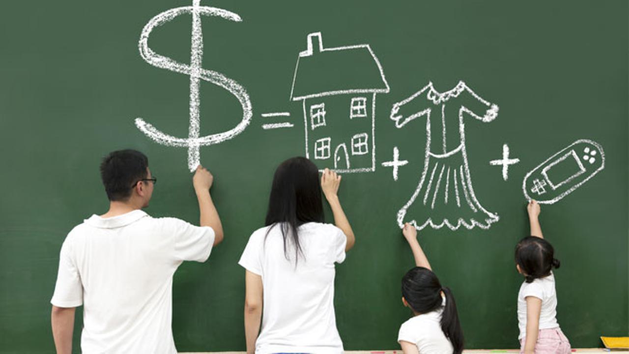 Kiat Agar Tetap Romantis Setelah Memiliki Anak