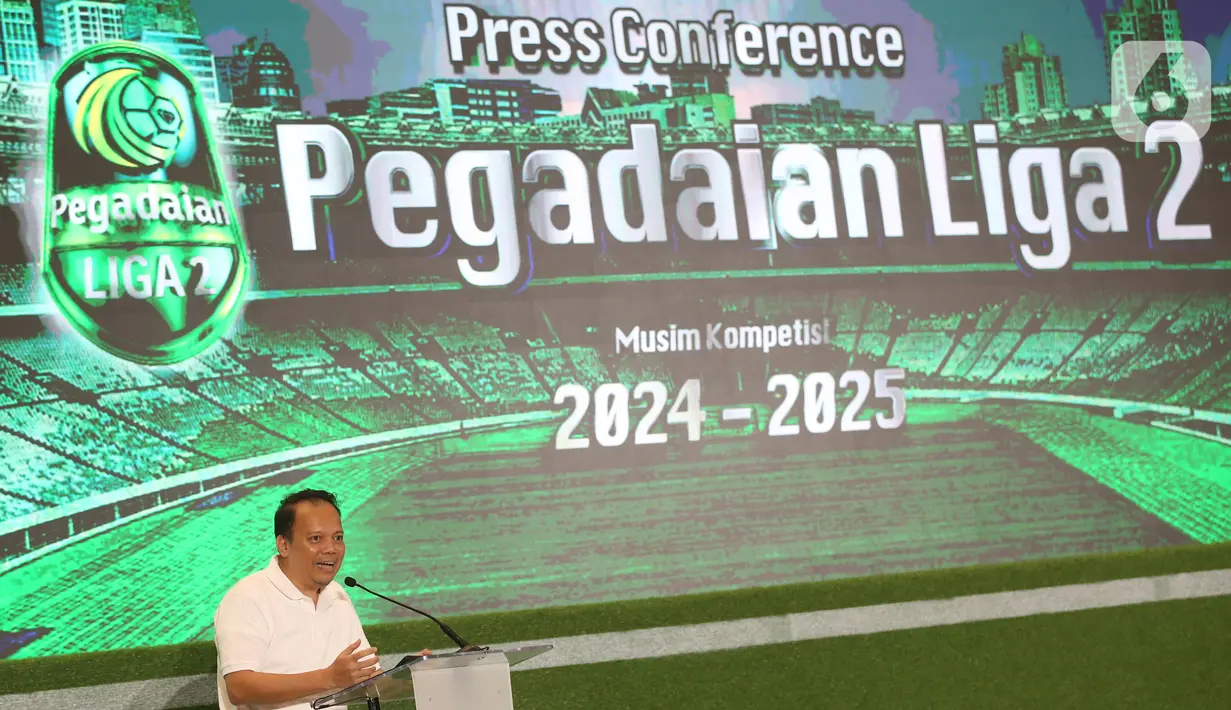 Director Programming Indosiar, Ekin Gabriel Subakty memberi keterangan terkait hak siar dan jumlah pertandingan yang disiarkan secara langsung di Indosiar dan Vidio. (Liputan6.com/Helmi Fithriansyah)