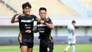 Kemenangan ini menempatkan Dewa United di posisi ketujuh klasemen sementara BRI Liga 1 Indonesia dengan raihan 38 poin dari 28 pertandingan. (Bola.com/M Iqbal Ichsan)