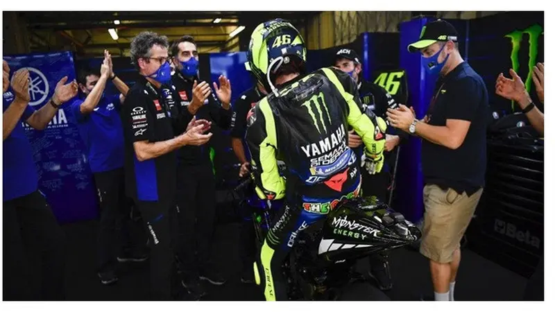 8 Momen Perpisahan Valentino Rossi dengan Tim Pabrikan Yamaha, Raih 4 Gelar Juara Dunia