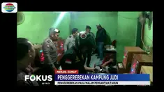 Dari razia ini petugas meringkus sedikitnya 13 orang yang kedapatan sedang bermain judi jekpot dan mengkonsumsi narkoba.