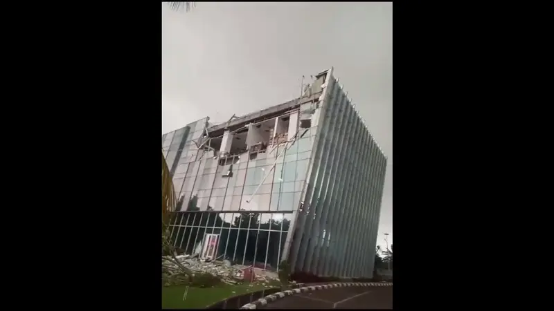 Gedung Arsip BRIN Rusak Diterjang Puting Beliung