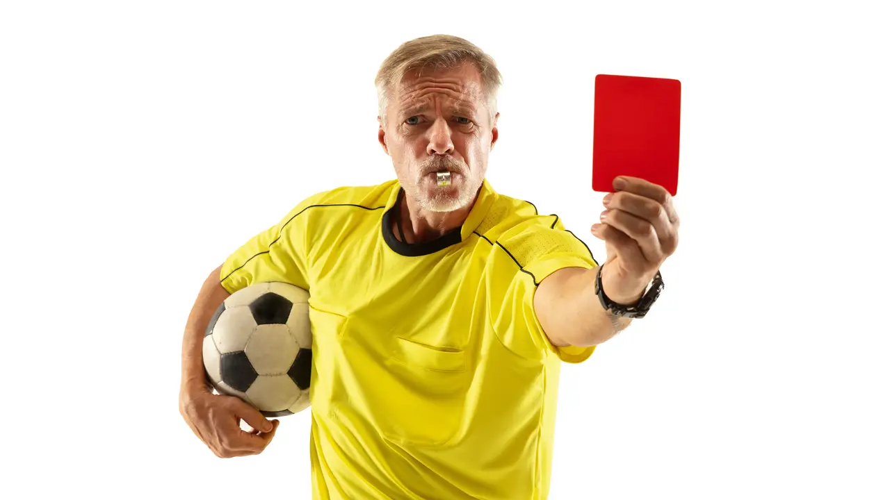 Ilustrasi wasit sepak bola