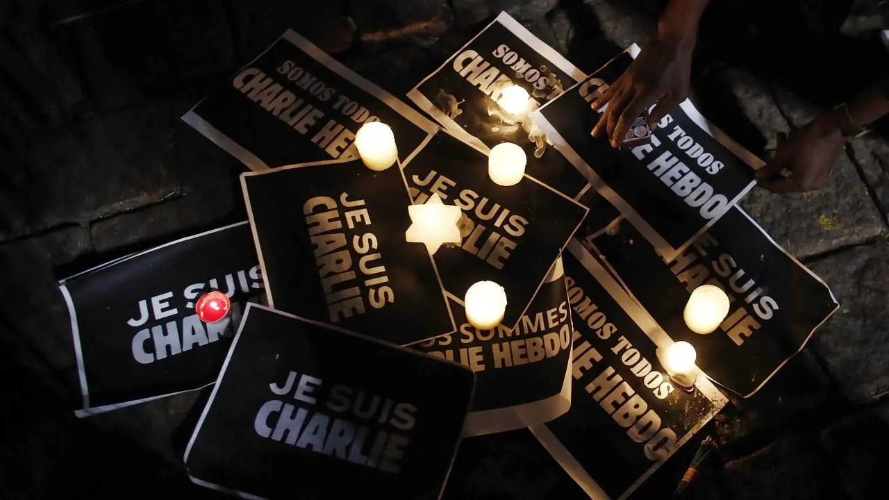 Penembakan di kantor majalah Prancis Charlie Hebdo.
