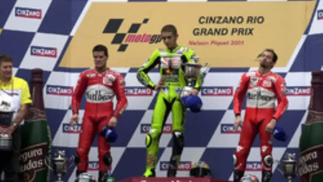 Valentino Rossi, Carlos Checa 2001
