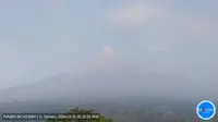 Gunung Semeru mengalami erupsi pada Selasa pagi (19/3/2024), pukul 06.25 WIB. (Liputan6.com/ Dok PVMBG)