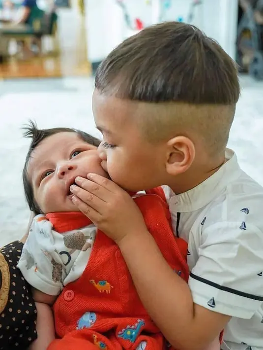 Kiano Tiger Wong dan Kenzo (Instagram/baimwong)