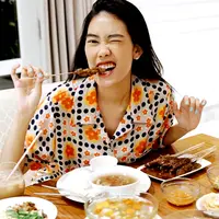 Jajanan khas Betawi favorit Alika Islamadina untuk rayakan HUT Jakarta ke-494/dok. Shopeepay