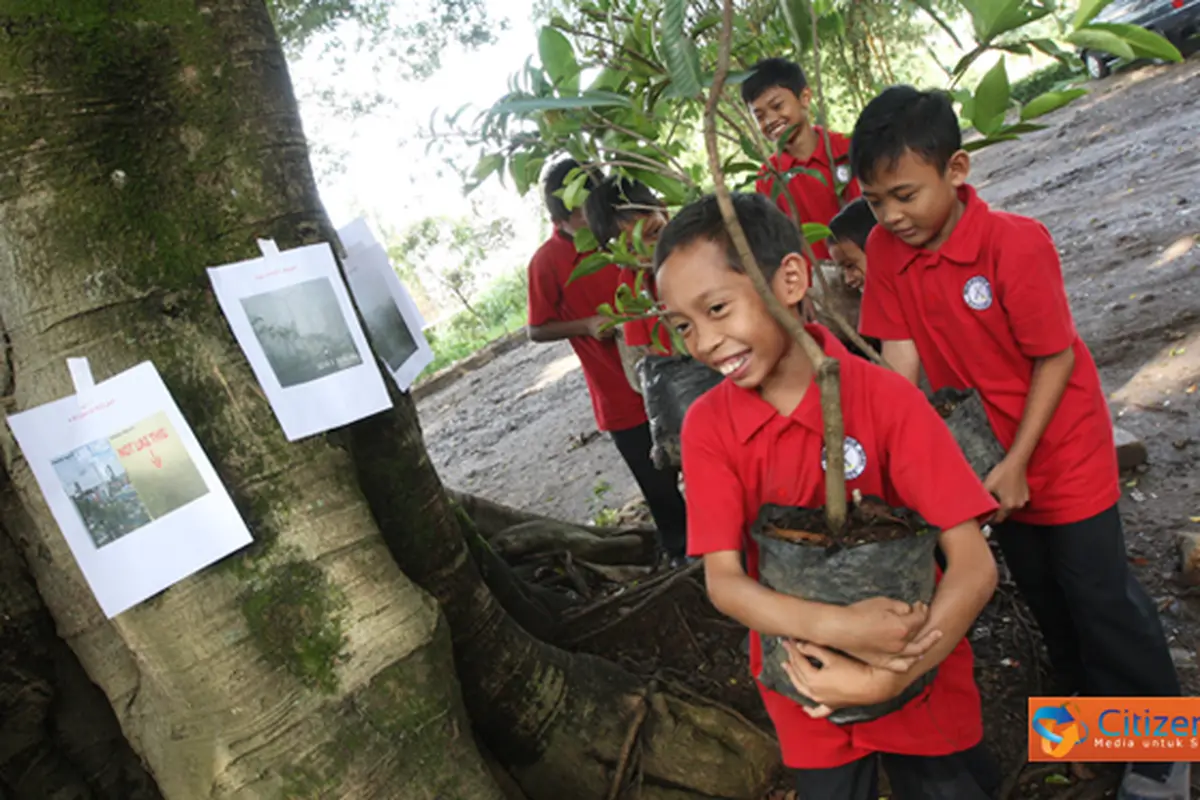 ` Hari Hutan`, SD Juara Tanam Pohon di Hutan Kota