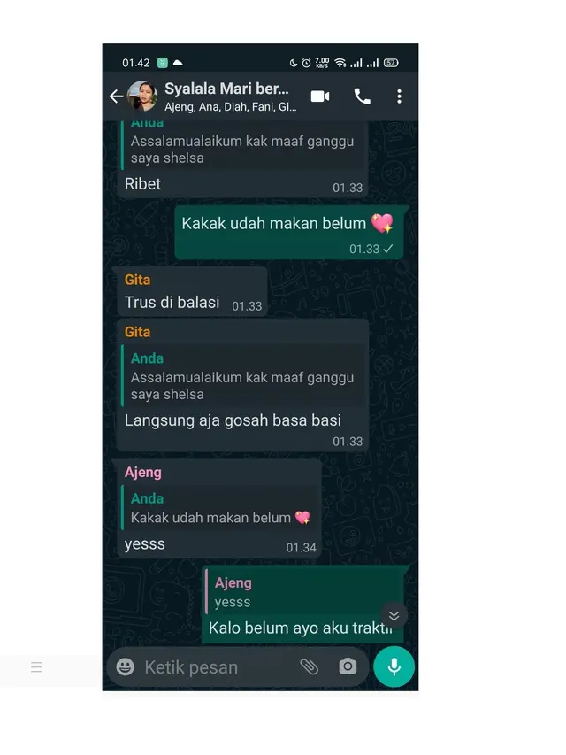 6 Chat Kakak dan Adik Kelas Ini Penuh Drama, Bikin Geregetan