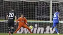 Sedangkan, gol hiburan Juventus dilesakkan oleh Federico Chiesa. (Marco Bucco/LaPresse via AP)