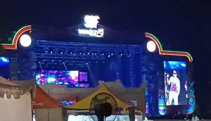 Taman Mini Indonesia Indah (TMII) di Jakarta Timur (Jaktim) salah satu destinasi favorit masyarakat untuk menghabiskan liburan pada hari pertama 2026. (Antara)