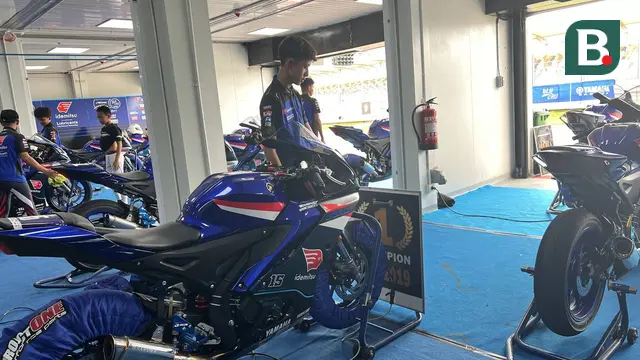 bLu cRU Yamaha Sunday Race Mandalika 2023
