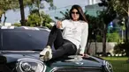 Jika saat berada di dalam lapangan, Greysia tampil dengan baju olahraga serta rambut dikucir, saat berada di luar lapangan, atlet berdarah Minahasa ini pun tampil santai dengan gaya kasual. (Liputan6.com/IG/greyspolii)