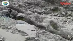 Yandri, pendaki gunung yang tersesat akhirnya ditemukan tim SAR dalam kondisi hidup.