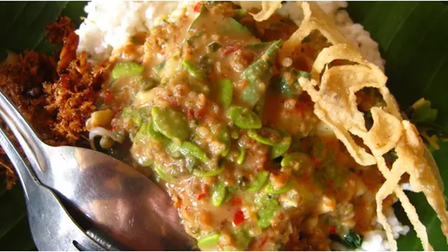 Courtesy Blogspot.com/frenziedpalate