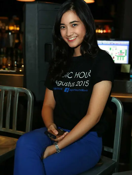 Nadia melihat Dian Sastro sebagai sosok aktris yang cerdas dan easy going dalam berakting. (Deki Prayoga/Bintang.com)