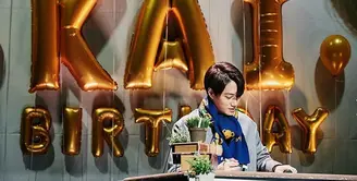 Pada 14 Januari 2018 lalu, Kai EXO merayakan ulang tahunnya yang ke-24. Ia merayakan momen spesial itu bersama para penggemarnya di gedung SMTOWN COEX. (Foto: instagram.com/yhunita.yjl)