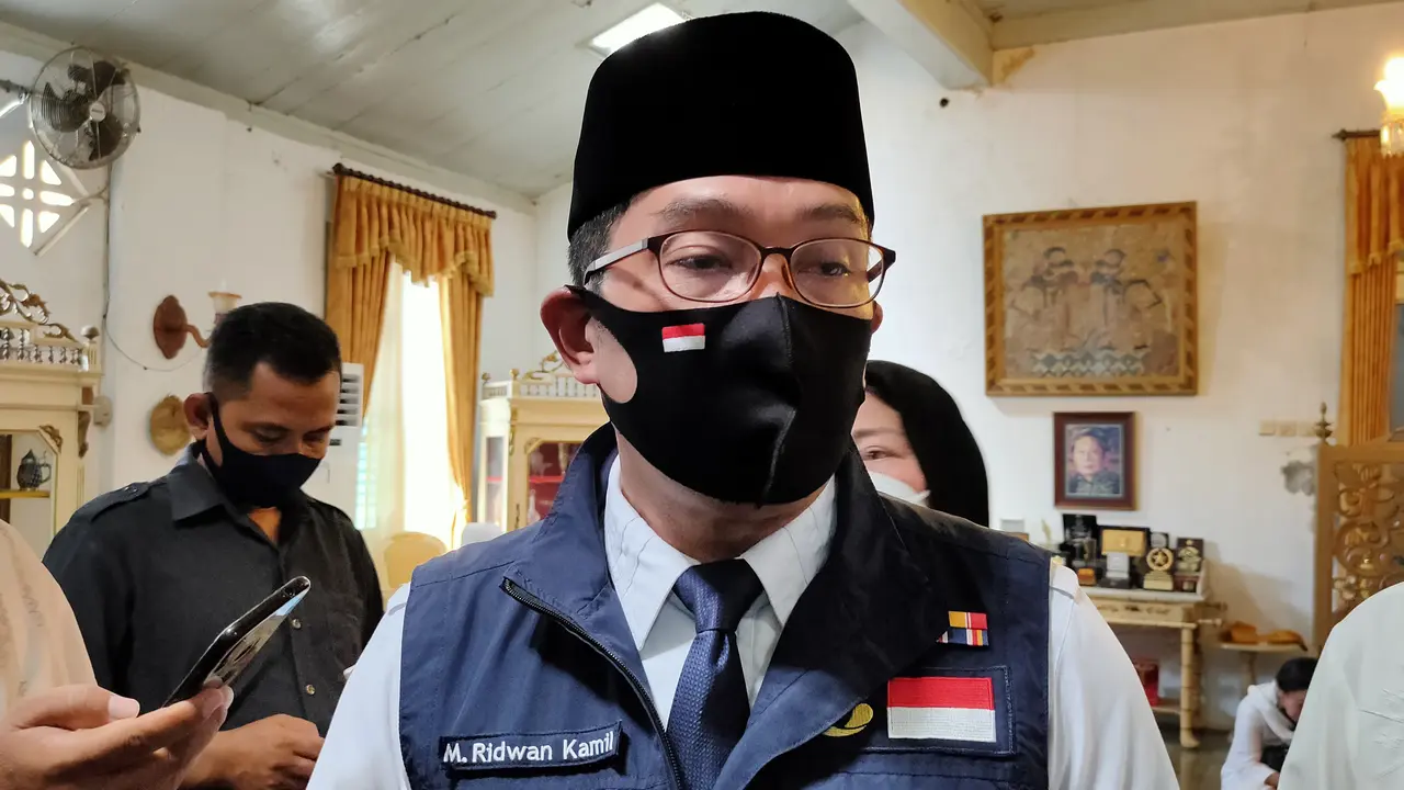 Gubernur Jabar Ridwan Kamil