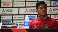 Kapten Timnas Indonesia, Fachruddin Aryanto saat konferensi pers prematch Piala AFF 2022 antara Indonesia melawan Kamboja di Stadion Utama Gelora Bung Karno (SUGBK), Jakarta, Kamis (22/12/2022). (Bola.com/Bagaskara Lazuardi)