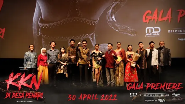6 Potret Megantara di Gala Premiere KKN di Desa Penari, Perdana Ditemani Istri