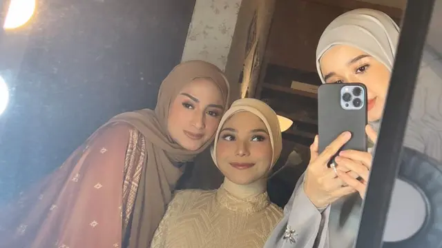 6 Potret Laudya Cynthia Bella di Acara Lamaran Sahabatnya, Makin Memesona