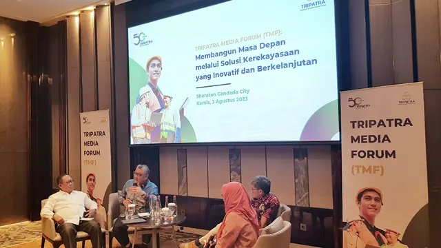 President Director & CEO - PT Tripatra Engineers and Constructors (TRIPATRA), Raymond Naldi Rasfuldi dalam “TRIPATRA Media Forum: Membangun Masa Depan melalui Solusi Kerekayasaan yang Inovatif dan Berkelanjutan”. (Dok Tripatra)
