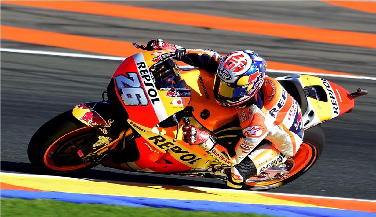  Pebalap Repsol Honda, Dani Pedrosa, berada di posisi ke-10 pada sesi latihan bebas kedua MotoGP Valencia di Sirkuit Ricardo Tormo, Valencia, Jumat (11/11/2016). (AFP/Jose Jordan)