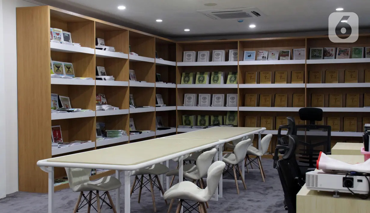 Suasana Perpustakaan dan Galeri Kota Bogor, Bogor, Jawab Barat, Senin (26/12/2022). Proyek yang merupakan hasil revitalisasi eks Gedung DPRD Kota Bogor itu baru mencapai 60 persen dan masih akan terus berkembang ke depannya. (Liputan6.com/Magang/Aida Nuralifa)