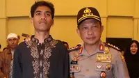 Kapolri Beri Keringanan Putra Almarhum Bripka Mahrum Masuk Kepolisian (Merdeka.com/Nur Habibie)