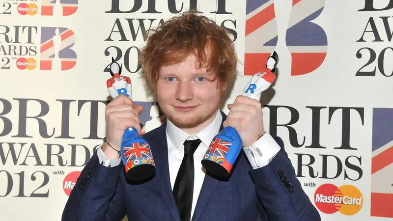 Ed Sheeran Tidak Menyangka Menangkan Brit Awards 2015