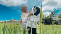 6 Momen Kedekatan Nathalie Holscher dengan Putri Delina, Bak Kakak Adik