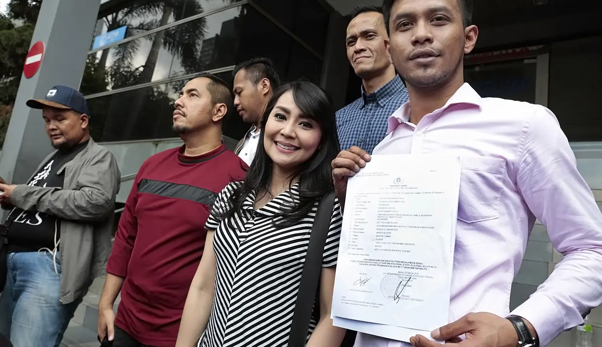 Meski tidak terbukti, namun mantan suami Tessa itu tidak ada itikad baik dan terus menyudutkannya. Hal itu yang membuat ibu dua anak itu habis kesabarannya dan melanjutkan ke proses hukum. (Bambang E Ros/Bintang.com)