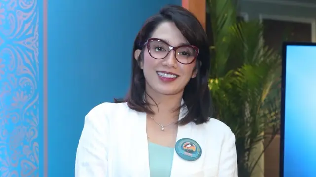 [Fimela] Ussy Sulistiawaty