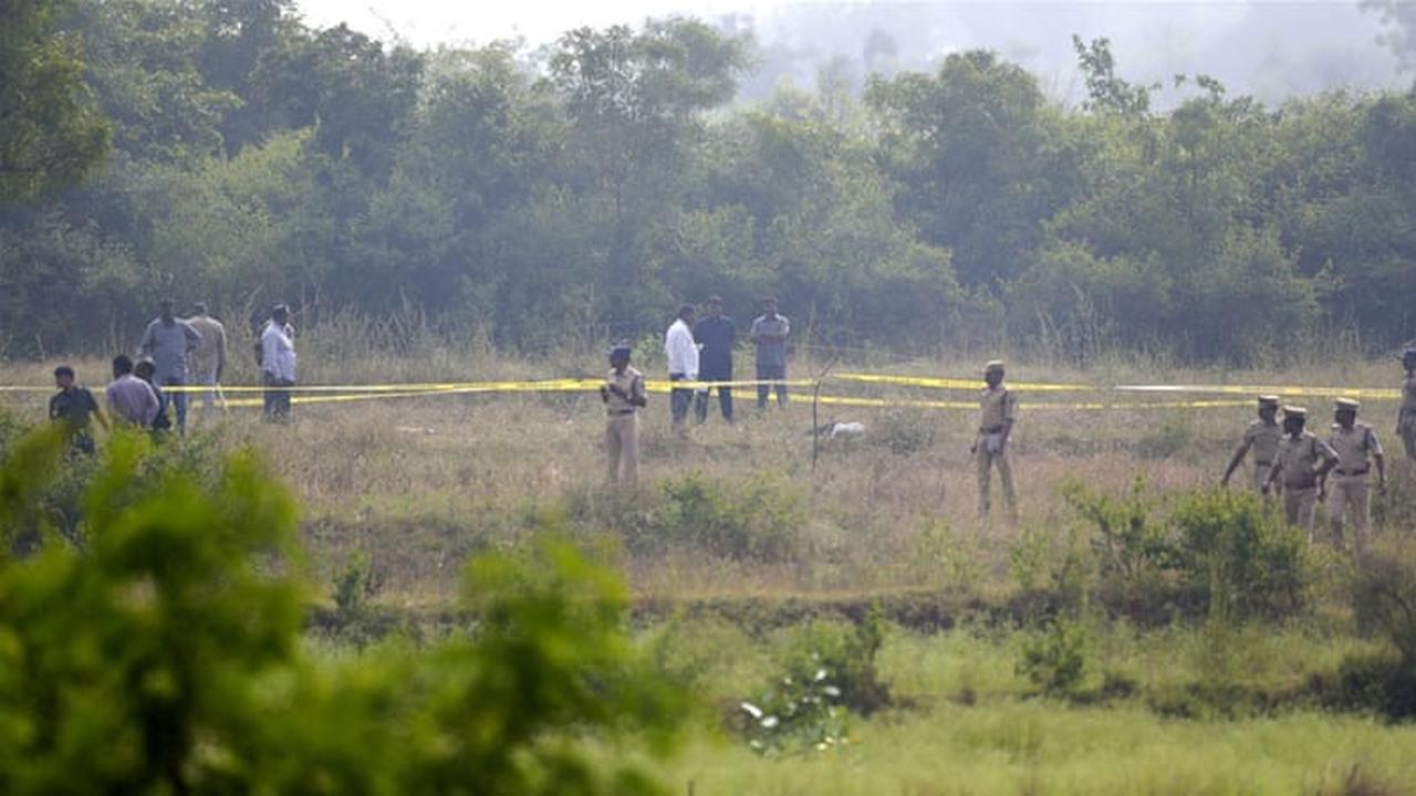 Polisi menembak mati pelaku pemerkosaan dokter di India.