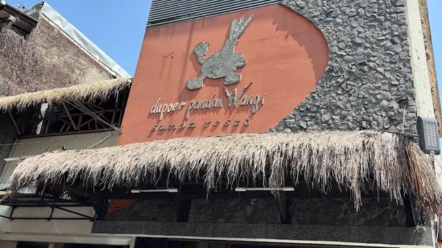 Rekomendasi Tempat Makan Nasi Liwet di Bandung