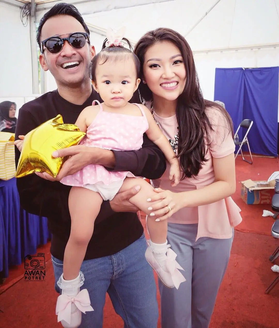 Ruben Onsu, Sarwendah dan putrinya Thalia Putri Onsu. (Instagram)