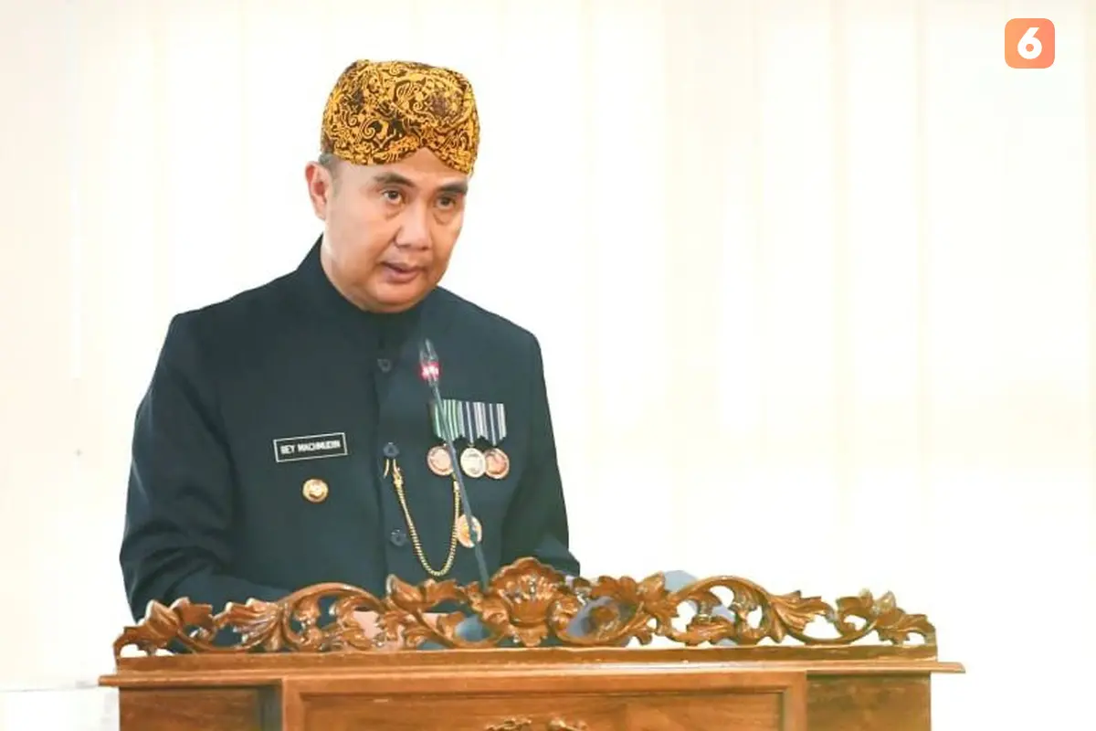 Penjabat Gubernur Jawa Barat, Bey Machmudin saat menghadiri HUT ke-110 Kota sukabumi (Liputan6.com/Istimewa).