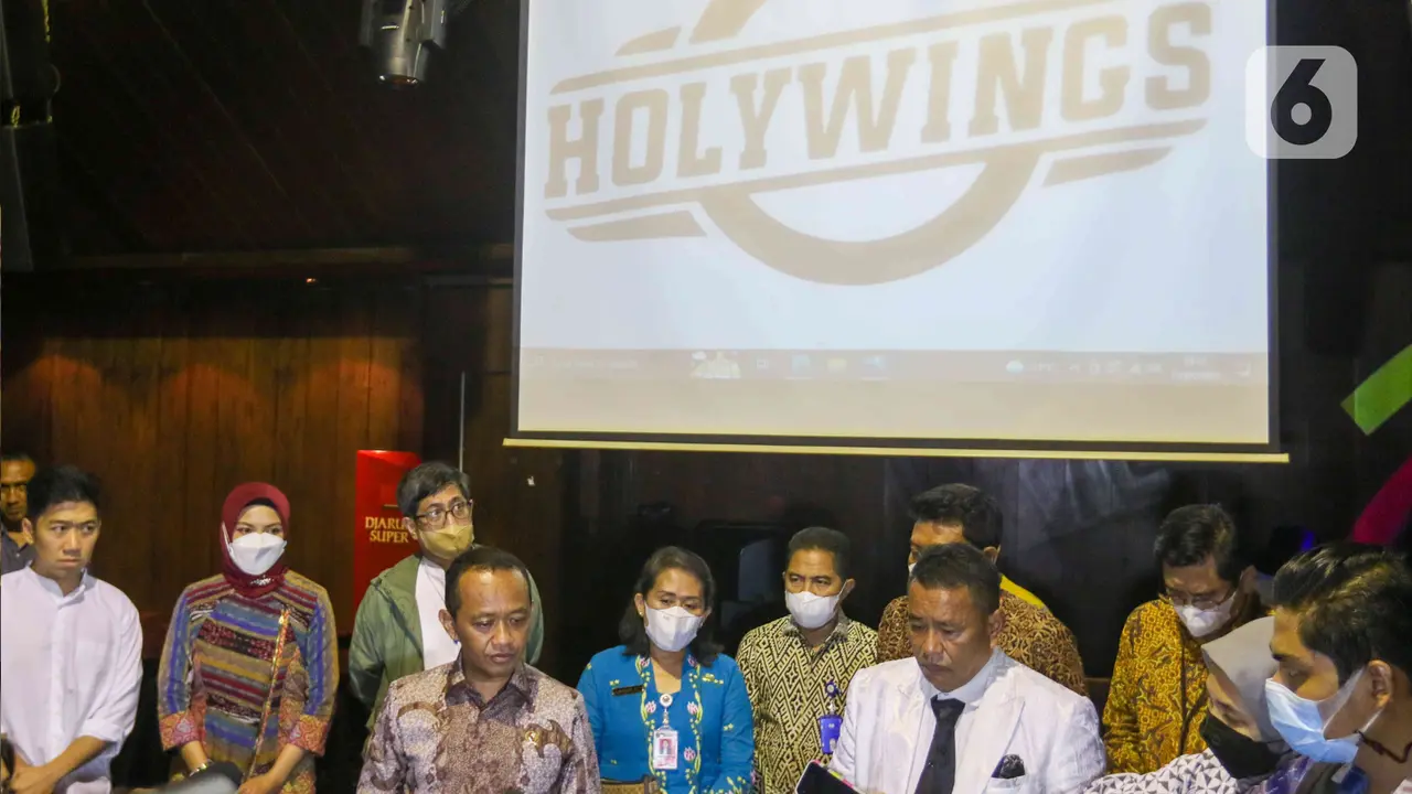 Tinjau Izin Usaha, Menteri Bahlil Lahadalia Sidak ke Holywings