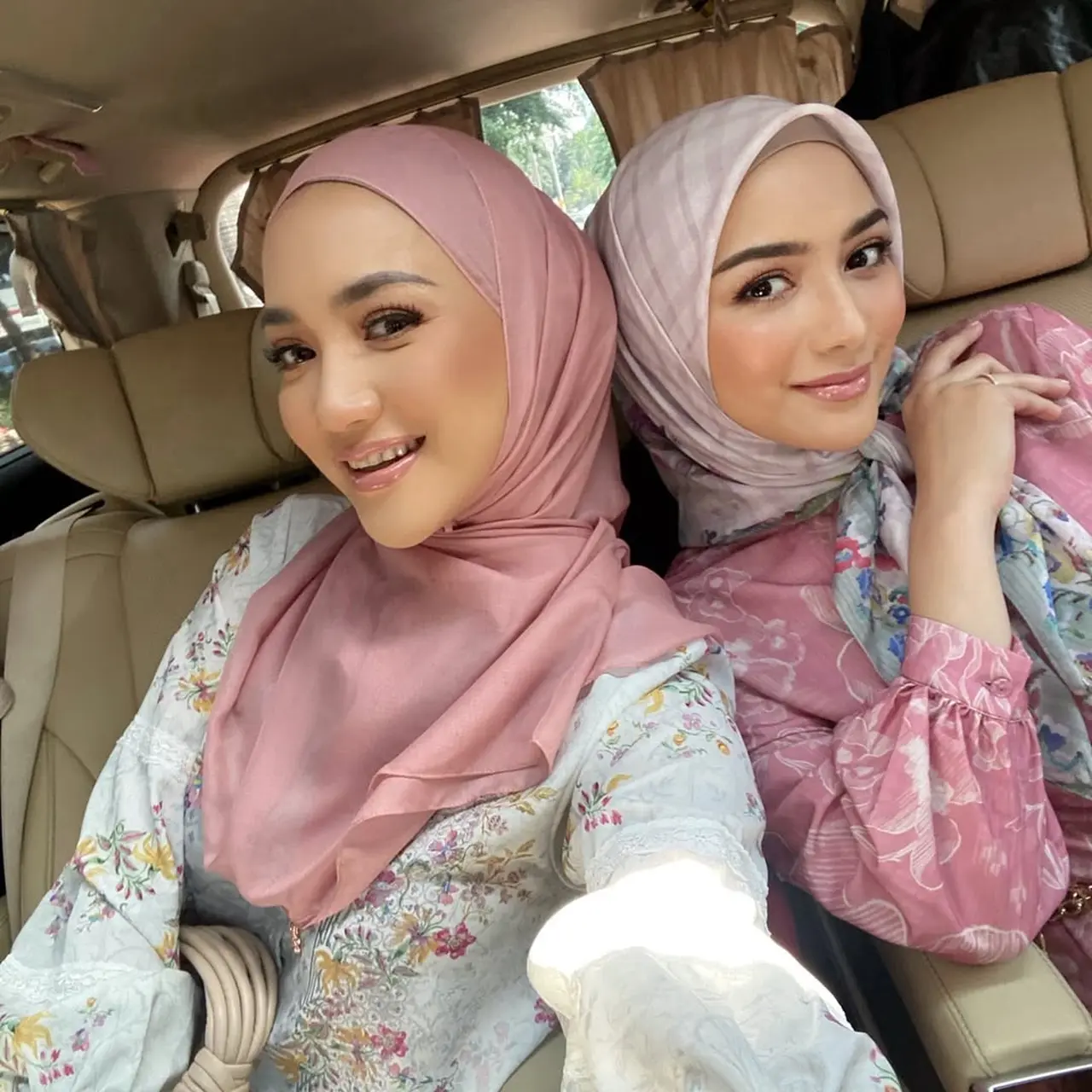Dijuluki Sister Goals, 5 Potret Kekompakan Citra Kirana dan Erica Putri