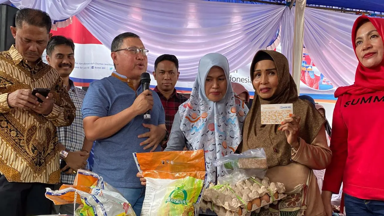 Kemensos Salurkan Sembako Murah ke Ratusan KPM di Makassar