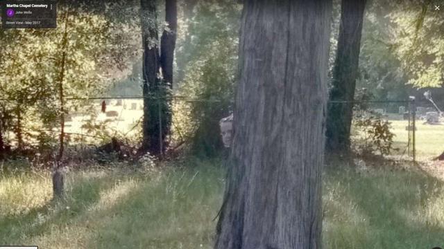 Penampakan anak kecil di kuburan (Google Maps)