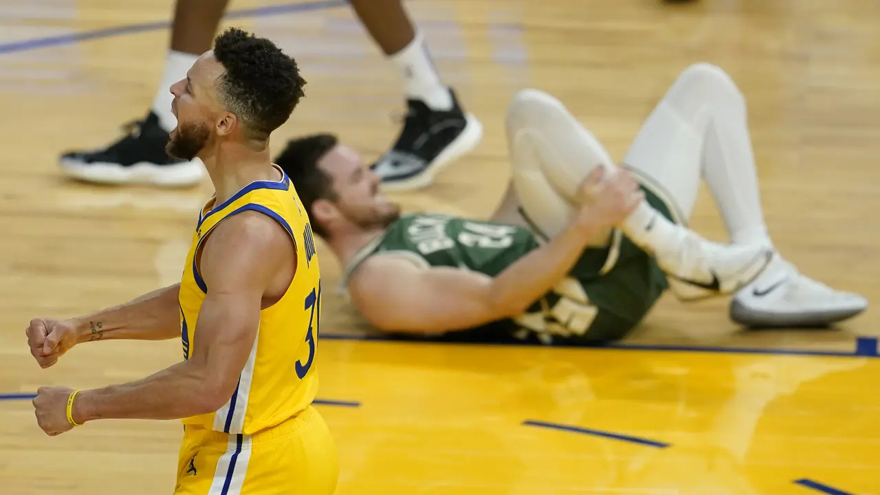 Golden State Warriors Vs Milwaukee Bucks.