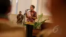 Presiden Jokowi saat memberikan kata sambutan dalam pembukaan Musyawarah Nasional VII Gabungan Pengusaha Jamu dan Obat Tradisional Indonesia (GP Jamu), di Istana Negara, Jakarta, Senin (25/5/2015). (Liputan6.com/Faizal Fanani)