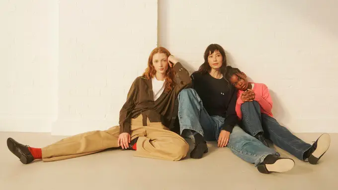 Kolaborasi Unik UNIQLO dan Anya Hindmarch, Hadirkan Koleksi Penuh Keceriaan di Indonesia! (Foto dok : imagedyniamics/UNIQLO)