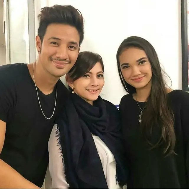 Potret 6 Aktor Bareng Adik Perempuannya di Sinetron, Bak Saudara Kandung