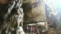 Gua Batu Cermin Labuan Bajo (siralhadi/instagram.com)