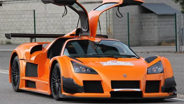 Gumpert Apollo